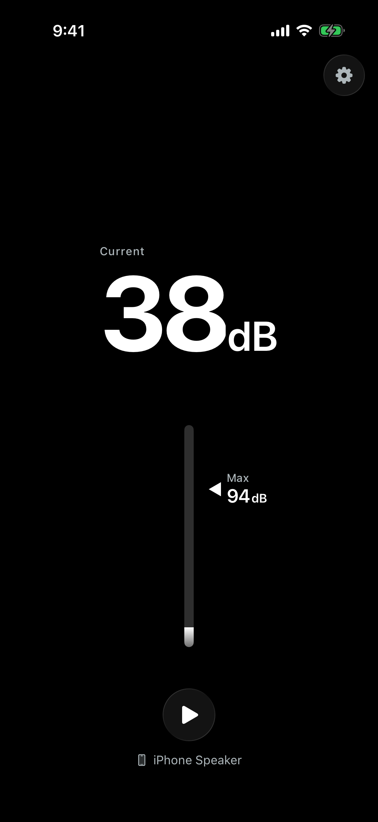 Level showing a live output reading and meter in the white theme